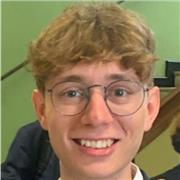 Laureato triennale in fisica presso la Sapienza di Roma offre ripetizioni di Fisica per studenti di medie, superiori e università